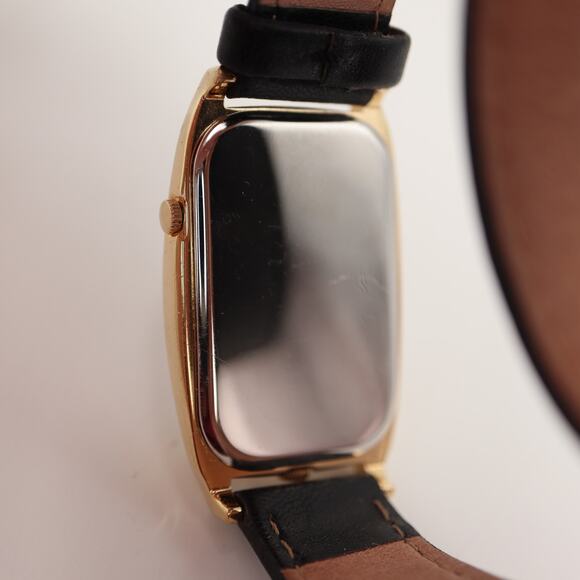 Vintage Orvis Gold Tone Womens Dual Time 34mm Watch Black Leather w New Battery main image 2